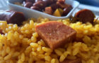 Arroz con jamonilla y salchichas