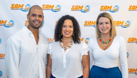 Medalla Light, Walmart y Sociedad Ambiente Mariino